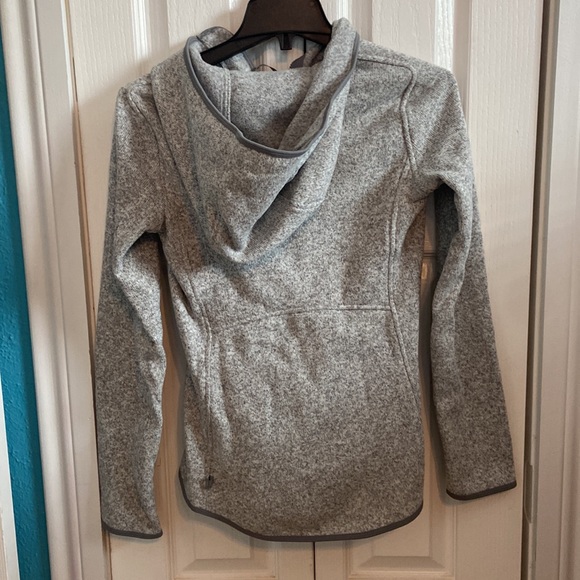 Size 4 grey lululemon zip up hoodie - Picture 2 of 3